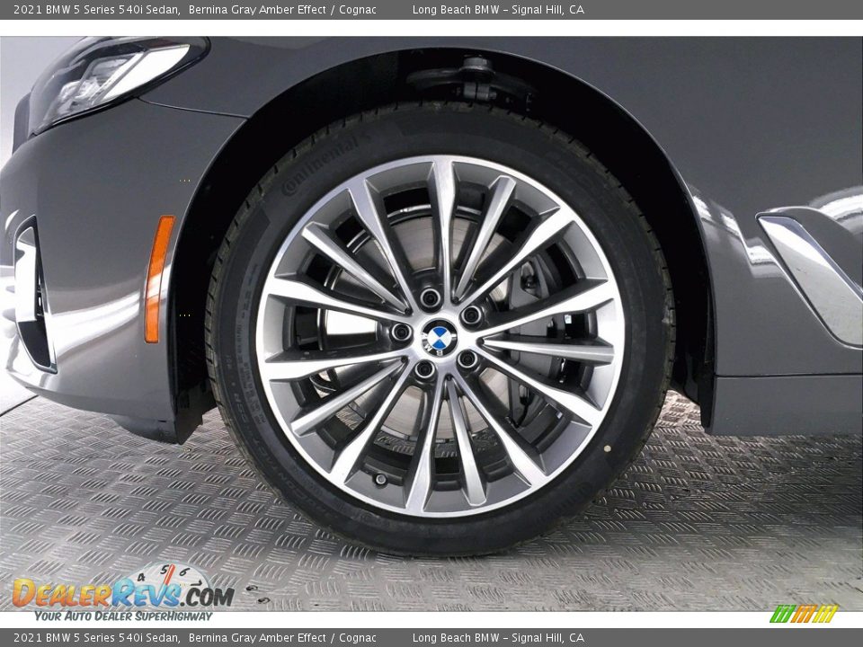 2021 BMW 5 Series 540i Sedan Wheel Photo #12