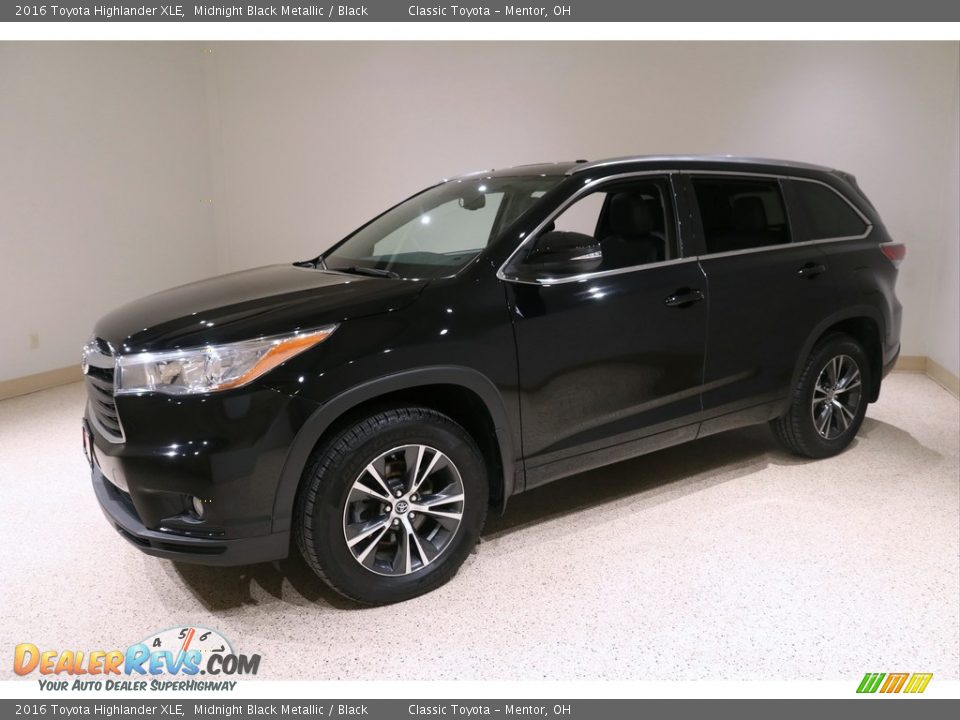 2016 Toyota Highlander XLE Midnight Black Metallic / Black Photo #3