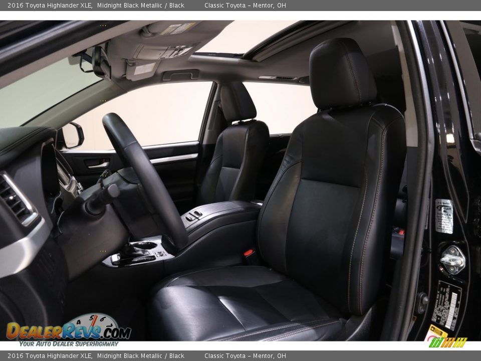 2016 Toyota Highlander XLE Midnight Black Metallic / Black Photo #5