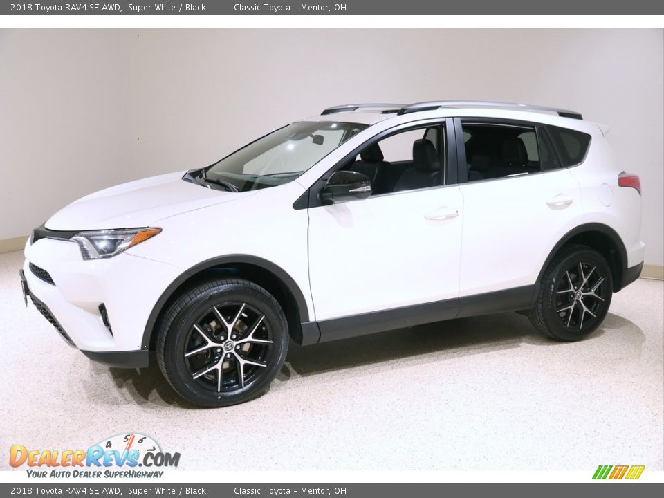 2018 Toyota RAV4 SE AWD Super White / Black Photo #3