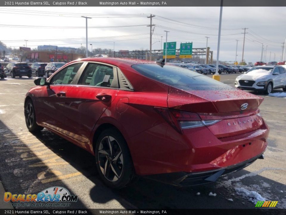 2021 Hyundai Elantra SEL Calypso Red / Black Photo #3