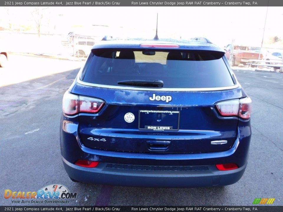 2021 Jeep Compass Latitude 4x4 Jazz Blue Pearl / Black/Ski Gray Photo #6