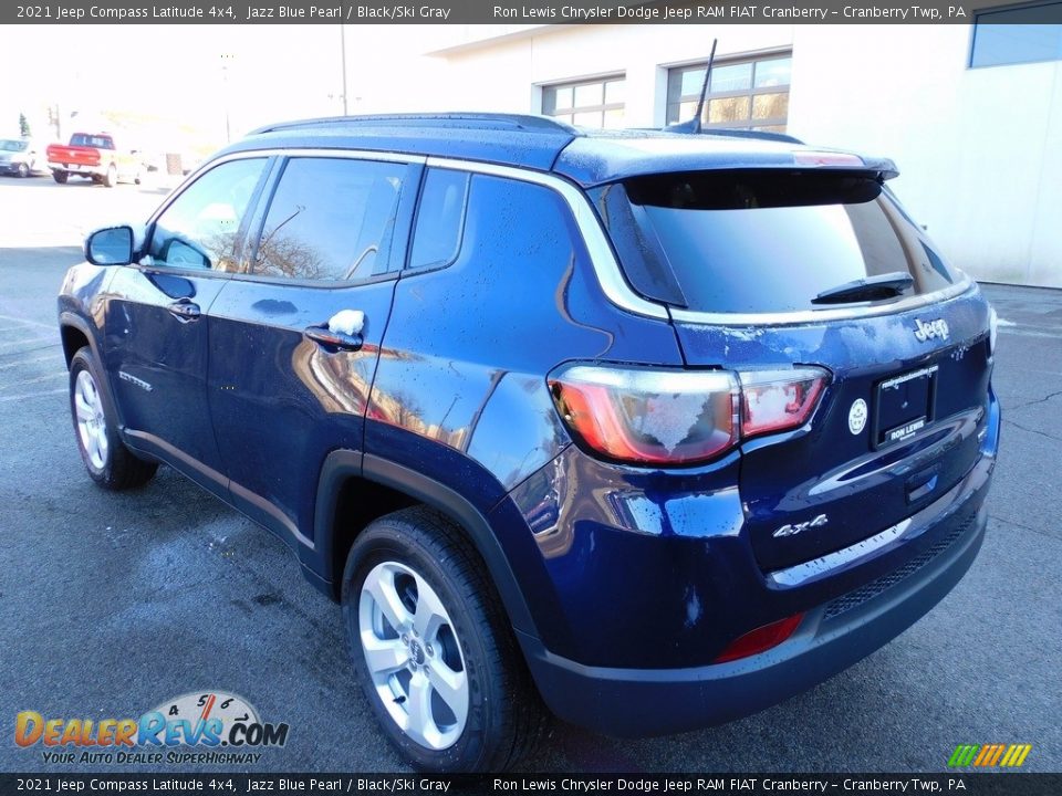 2021 Jeep Compass Latitude 4x4 Jazz Blue Pearl / Black/Ski Gray Photo #8