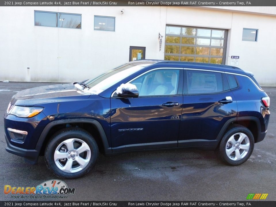2021 Jeep Compass Latitude 4x4 Jazz Blue Pearl / Black/Ski Gray Photo #9