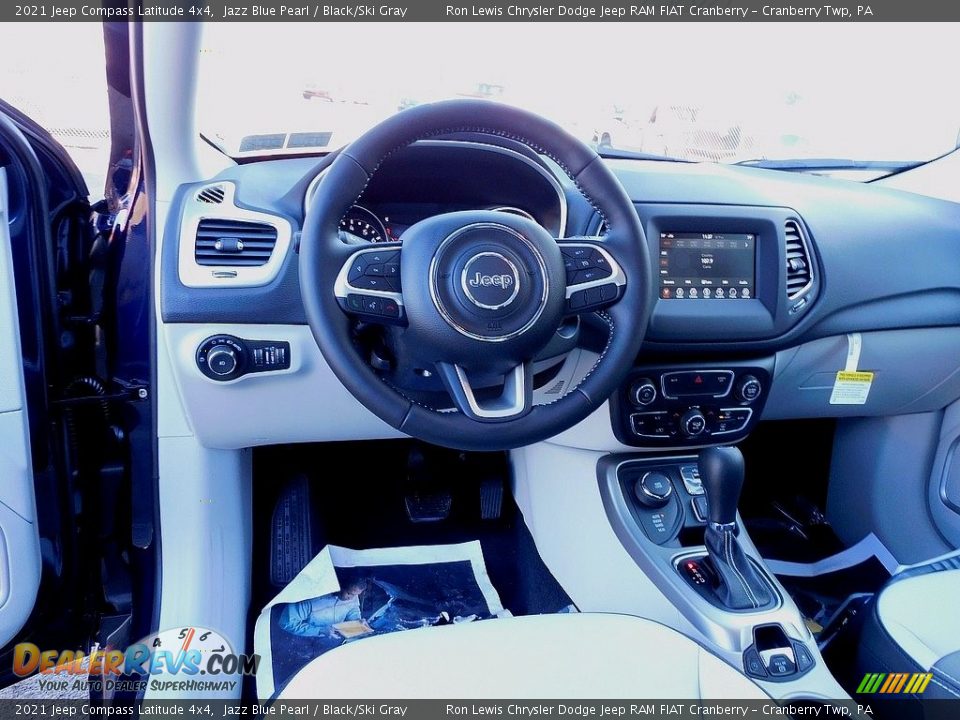 2021 Jeep Compass Latitude 4x4 Jazz Blue Pearl / Black/Ski Gray Photo #14
