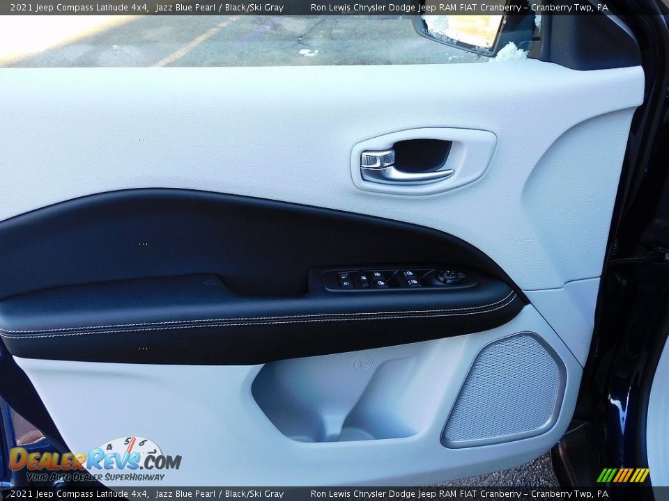 2021 Jeep Compass Latitude 4x4 Jazz Blue Pearl / Black/Ski Gray Photo #15