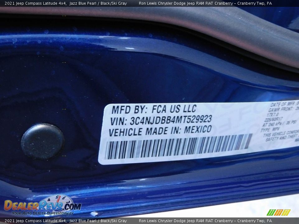 2021 Jeep Compass Latitude 4x4 Jazz Blue Pearl / Black/Ski Gray Photo #20