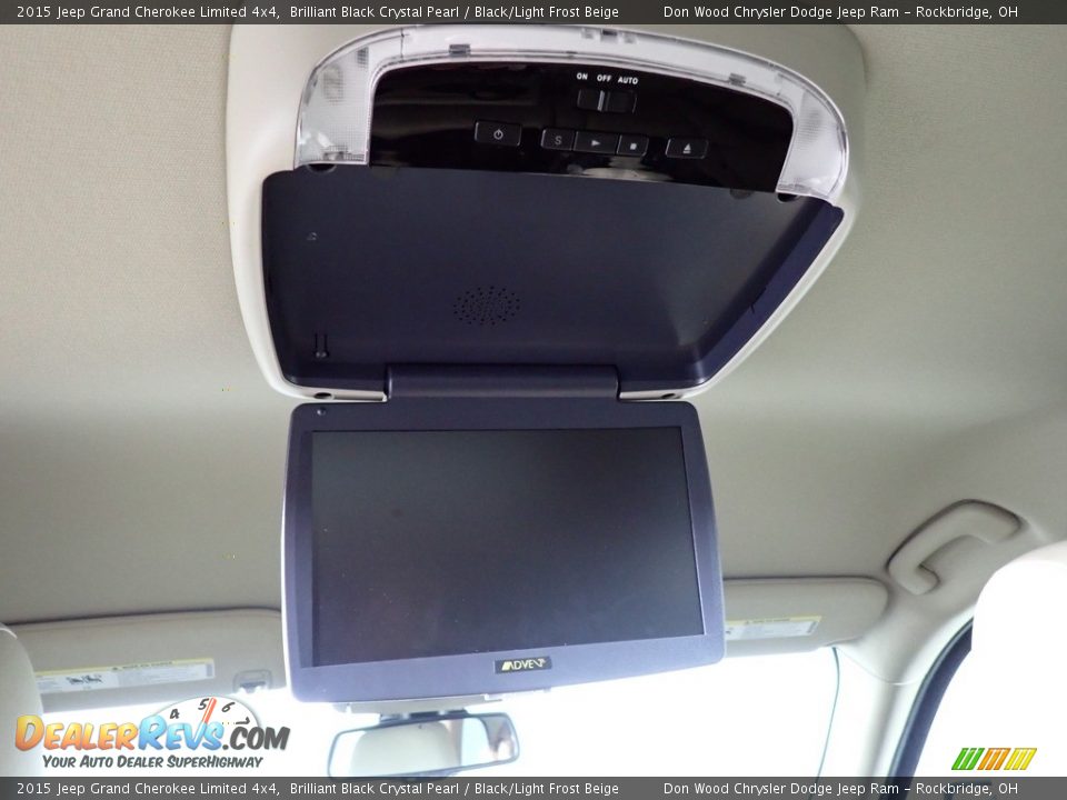 2015 Jeep Grand Cherokee Limited 4x4 Brilliant Black Crystal Pearl / Black/Light Frost Beige Photo #2