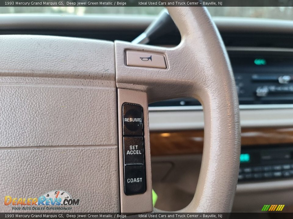 1993 Mercury Grand Marquis GS Steering Wheel Photo #19