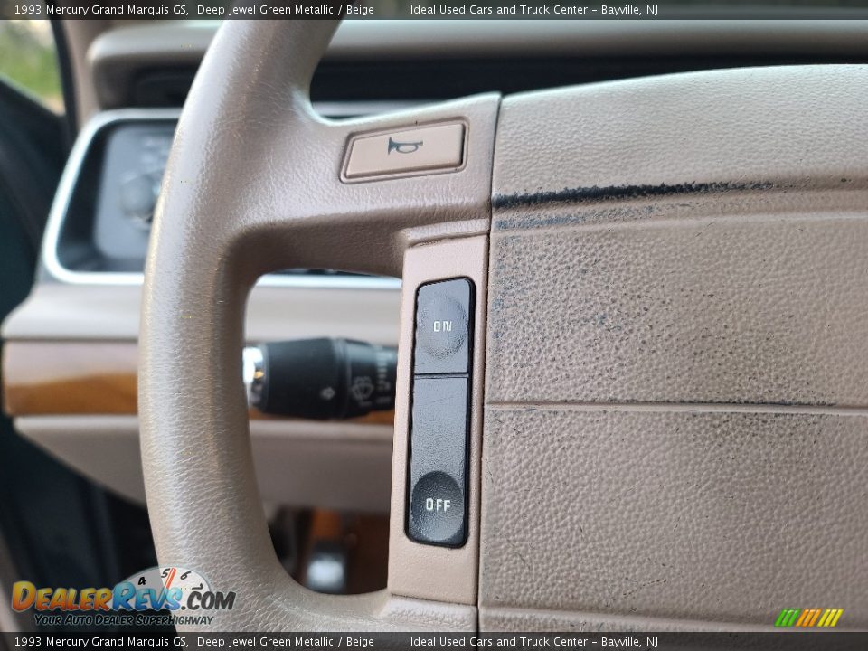 1993 Mercury Grand Marquis GS Steering Wheel Photo #20