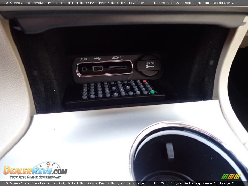 2015 Jeep Grand Cherokee Limited 4x4 Brilliant Black Crystal Pearl / Black/Light Frost Beige Photo #31