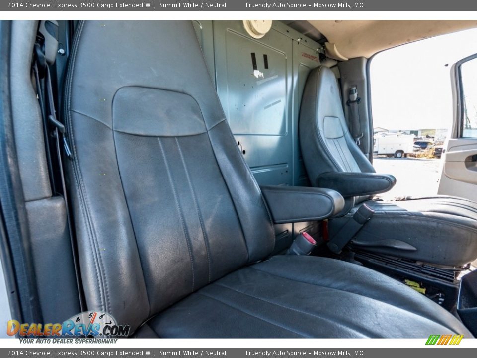 2014 Chevrolet Express 3500 Cargo Extended WT Summit White / Neutral Photo #30