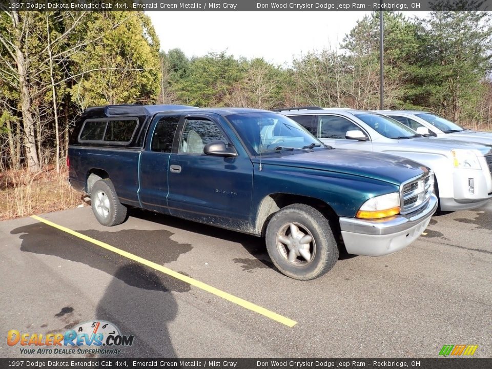 Emerald Green Metallic 1997 Dodge Dakota Extended Cab 4x4 Photo #2