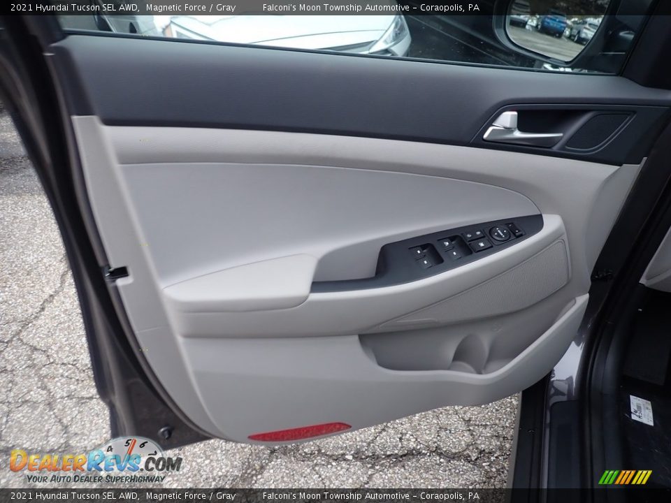 Door Panel of 2021 Hyundai Tucson SEL AWD Photo #11