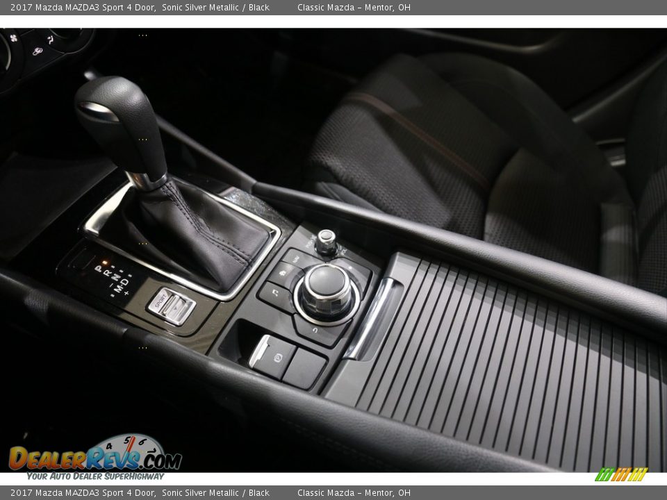 2017 Mazda MAZDA3 Sport 4 Door Sonic Silver Metallic / Black Photo #18