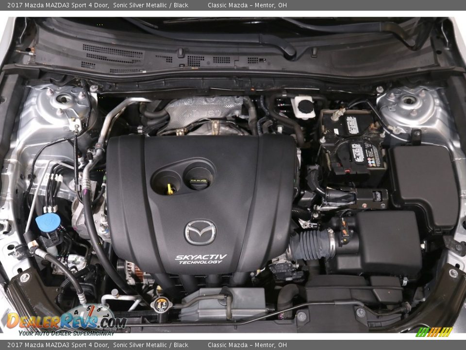 2017 Mazda MAZDA3 Sport 4 Door Sonic Silver Metallic / Black Photo #24