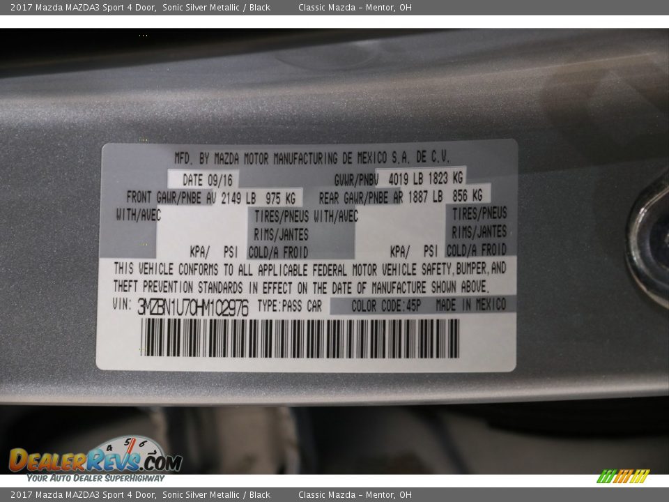 2017 Mazda MAZDA3 Sport 4 Door Sonic Silver Metallic / Black Photo #25