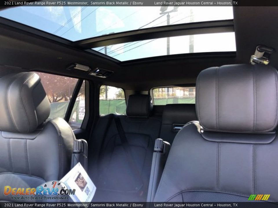 Sunroof of 2021 Land Rover Range Rover P525 Westminster Photo #29
