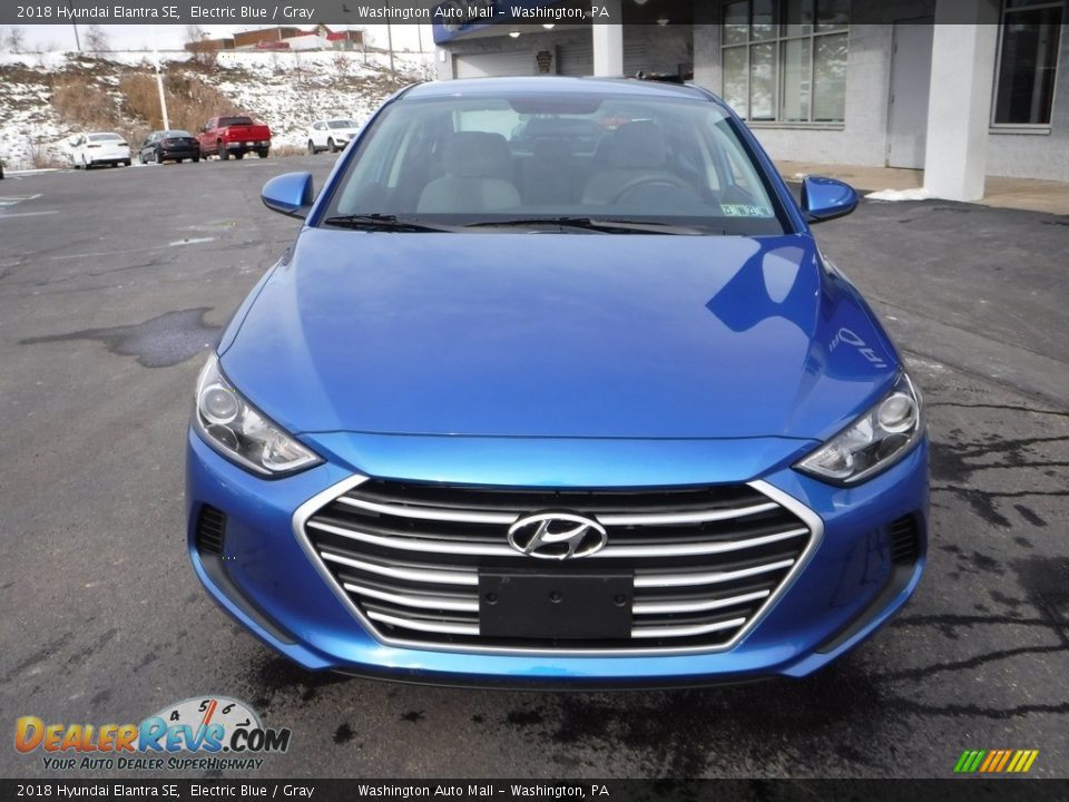 2018 Hyundai Elantra SE Electric Blue / Gray Photo #5