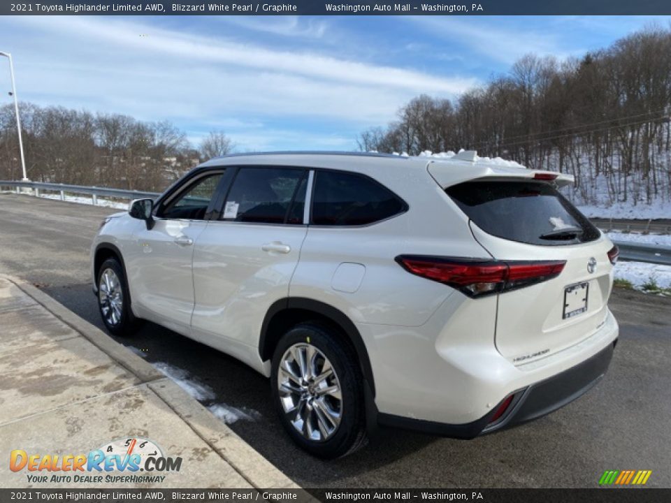 2021 Toyota Highlander Limited AWD Blizzard White Pearl / Graphite Photo #2