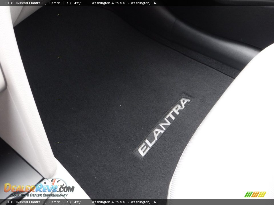 2018 Hyundai Elantra SE Electric Blue / Gray Photo #19