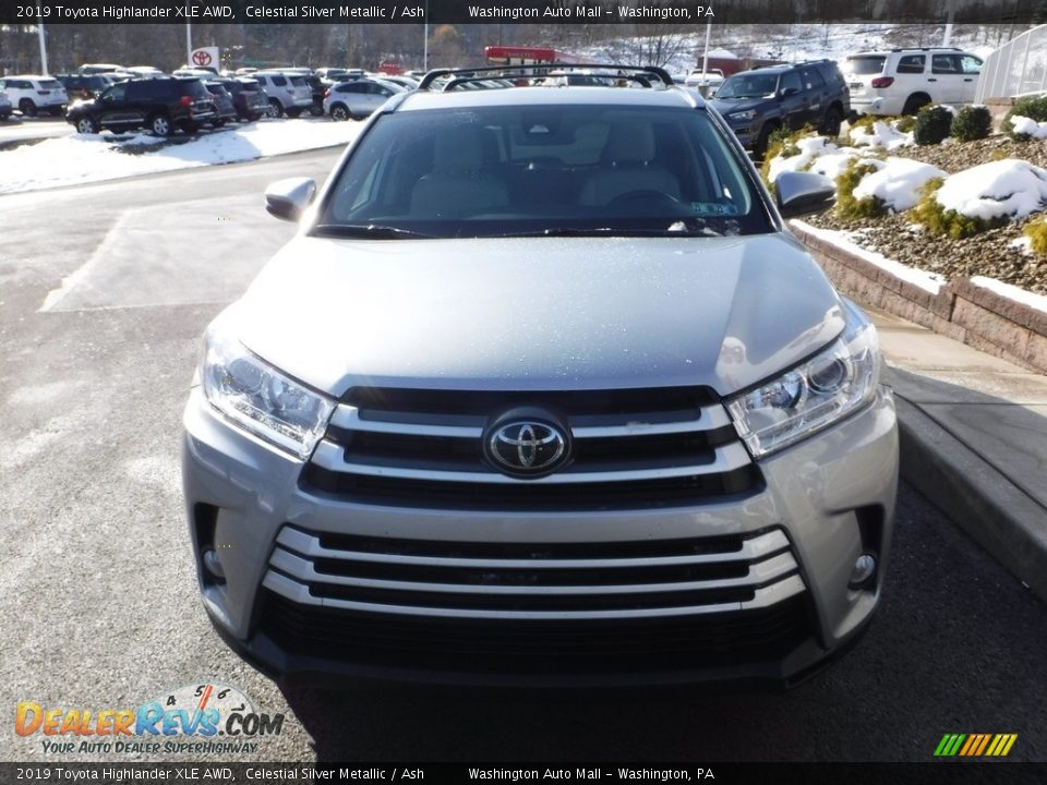 2019 Toyota Highlander XLE AWD Celestial Silver Metallic / Ash Photo #10