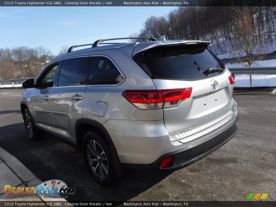 2019 Toyota Highlander XLE AWD Celestial Silver Metallic / Ash Photo #12