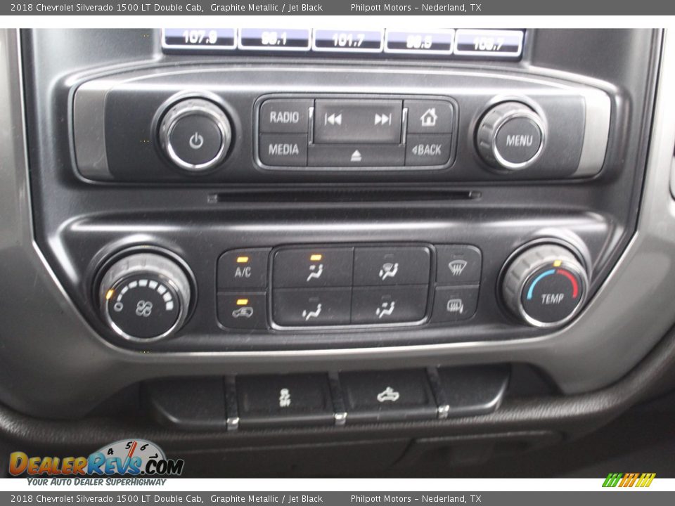 Controls of 2018 Chevrolet Silverado 1500 LT Double Cab Photo #19