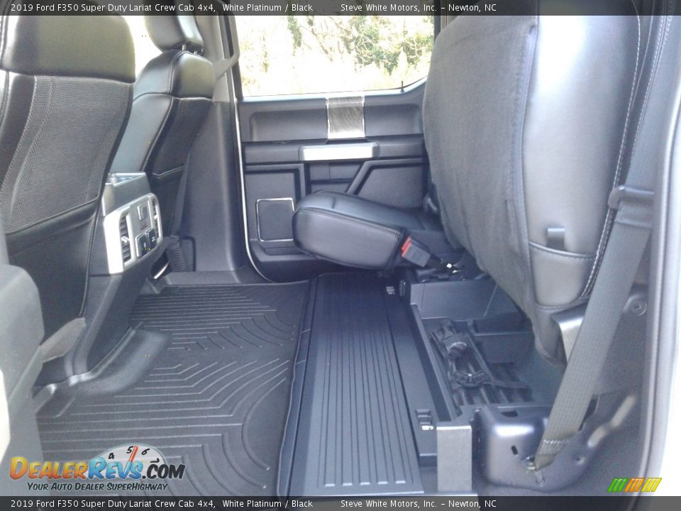 Rear Seat of 2019 Ford F350 Super Duty Lariat Crew Cab 4x4 Photo #15