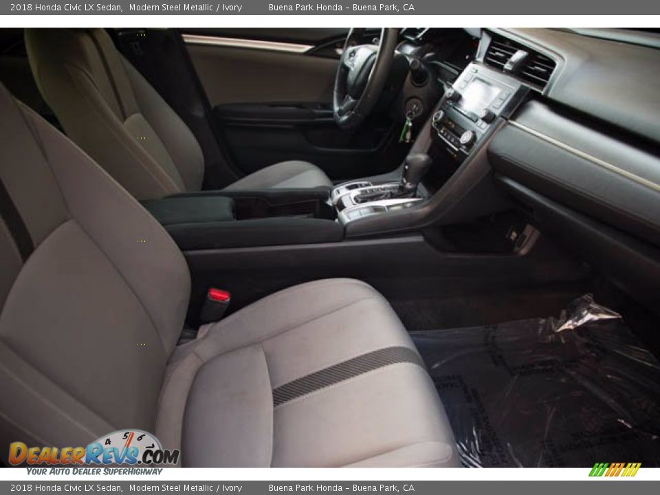 2018 Honda Civic LX Sedan Modern Steel Metallic / Ivory Photo #24