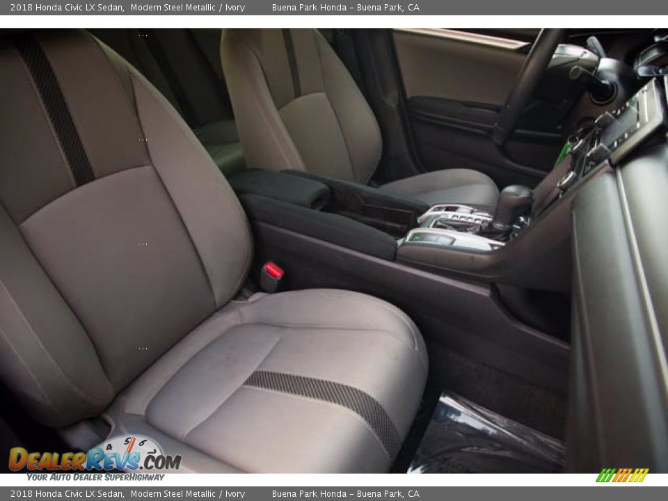 2018 Honda Civic LX Sedan Modern Steel Metallic / Ivory Photo #25