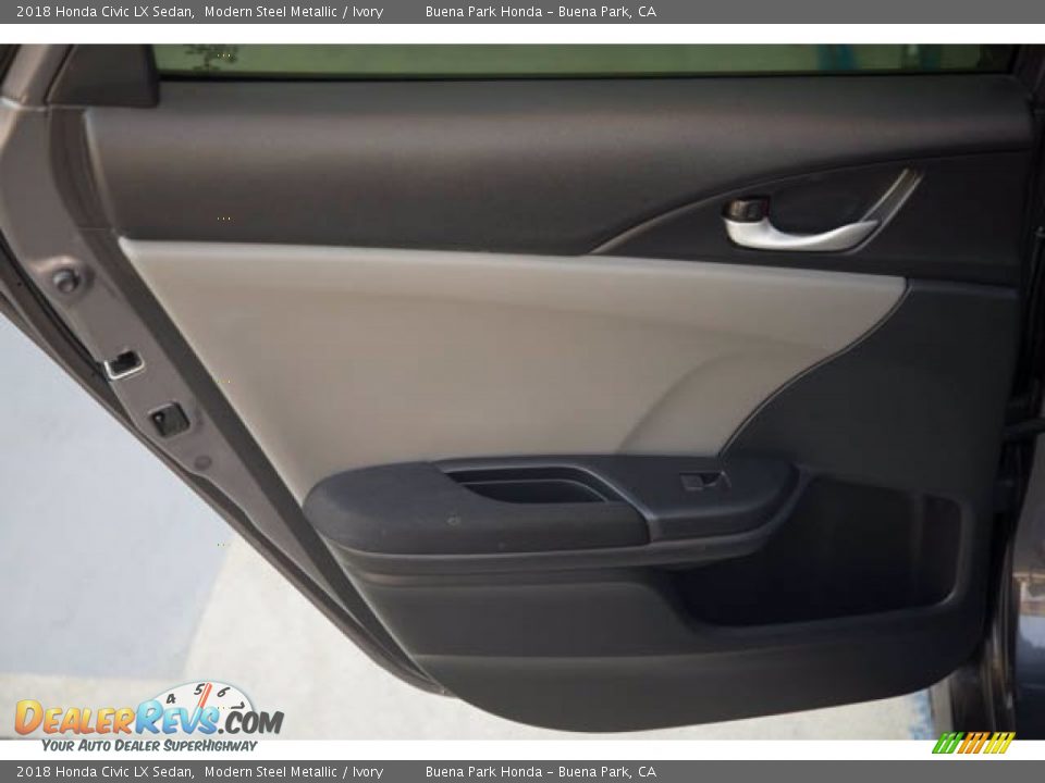 2018 Honda Civic LX Sedan Modern Steel Metallic / Ivory Photo #31