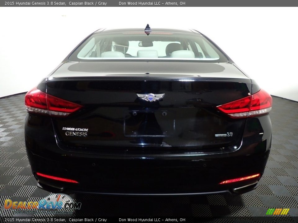 2015 Hyundai Genesis 3.8 Sedan Caspian Black / Gray Photo #10