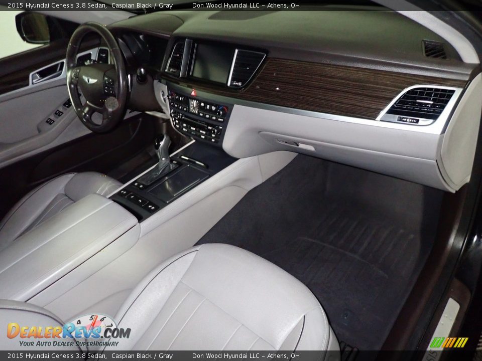 2015 Hyundai Genesis 3.8 Sedan Caspian Black / Gray Photo #31