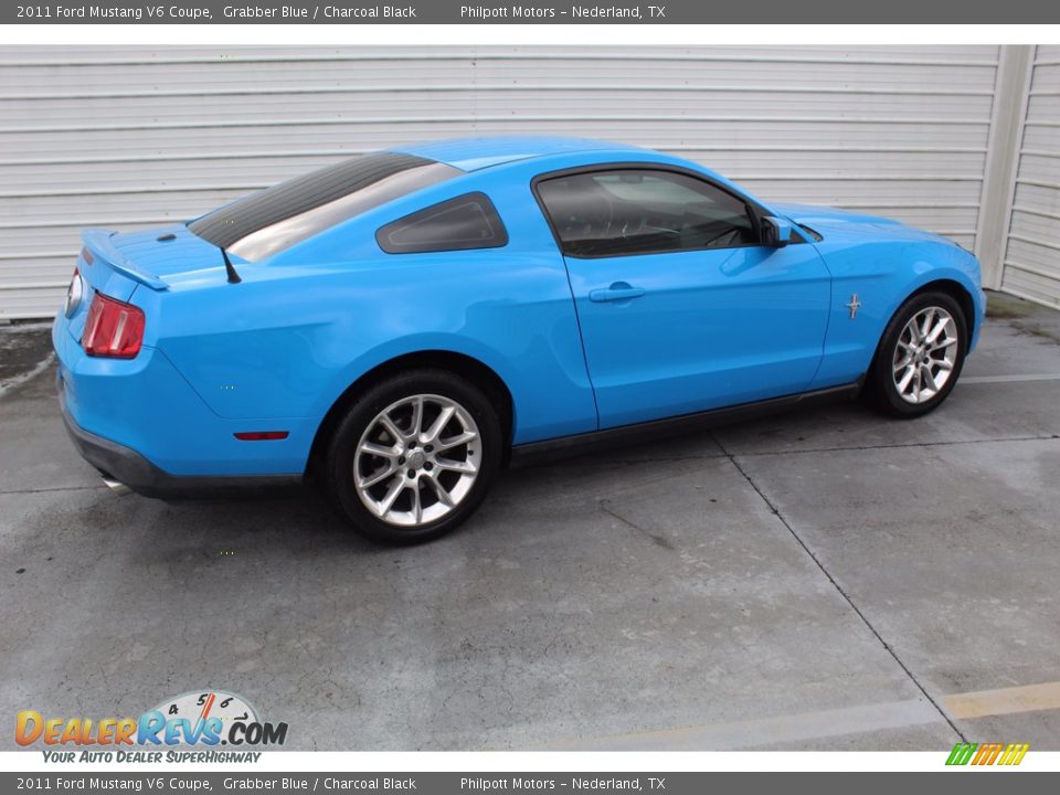 2011 Ford Mustang V6 Coupe Grabber Blue / Charcoal Black Photo #11