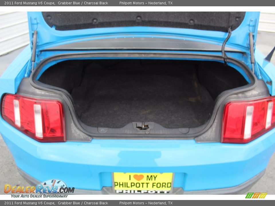 2011 Ford Mustang V6 Coupe Grabber Blue / Charcoal Black Photo #19