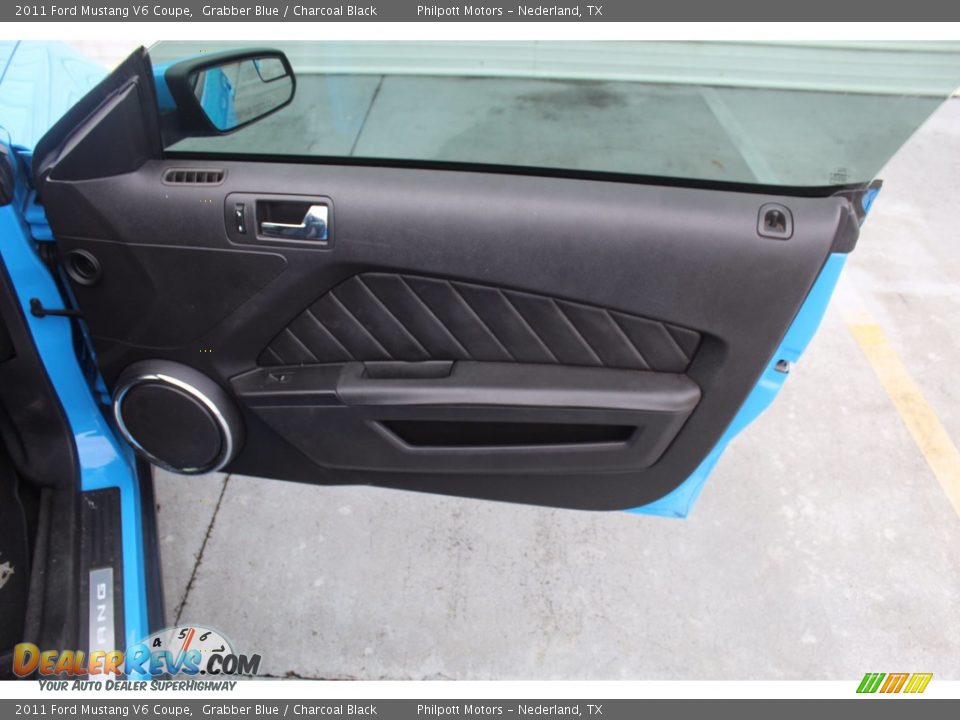 2011 Ford Mustang V6 Coupe Grabber Blue / Charcoal Black Photo #20
