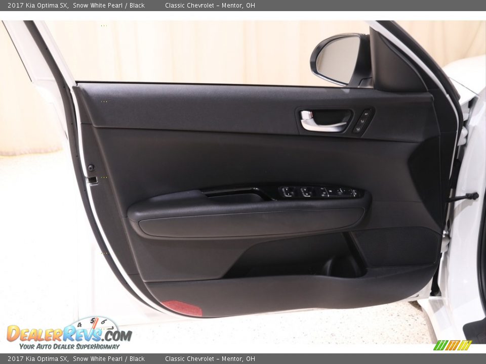 Door Panel of 2017 Kia Optima SX Photo #4