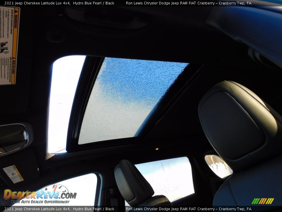 2021 Jeep Cherokee Latitude Lux 4x4 Hydro Blue Pearl / Black Photo #15