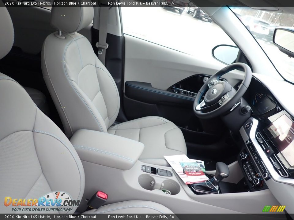 Front Seat of 2020 Kia Niro LXS Hybrid Photo #10