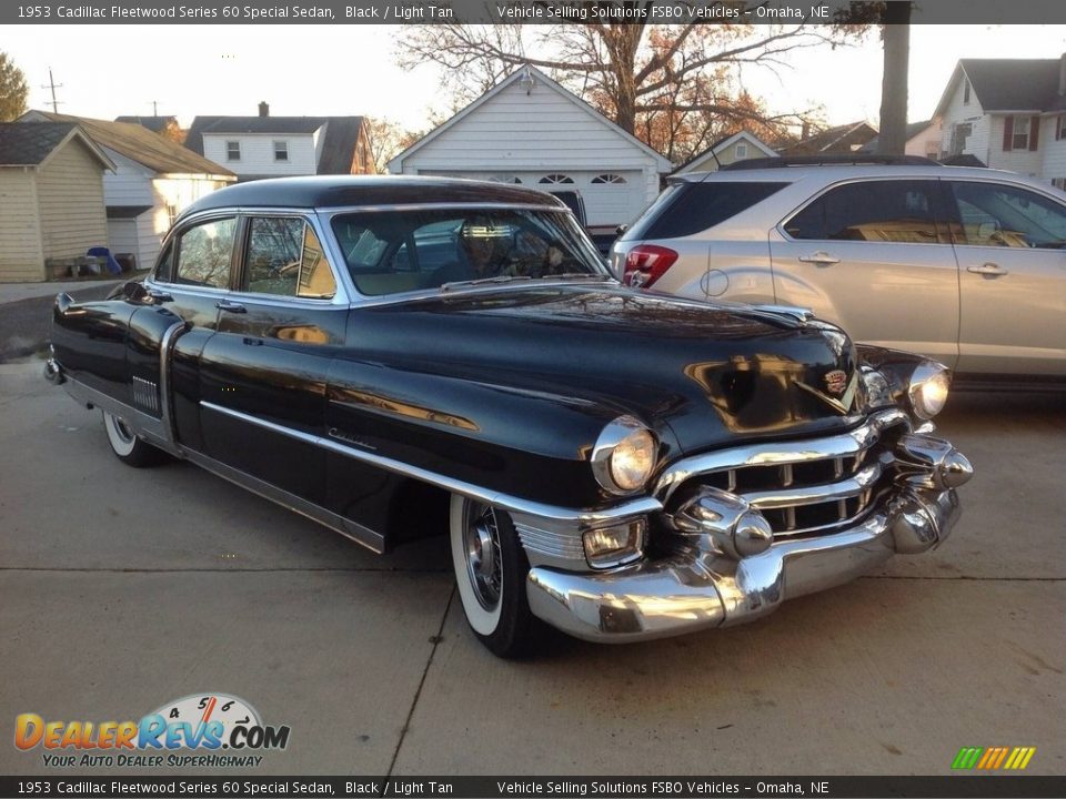 1953 Cadillac Fleetwood Series 60 Special Sedan Black / Light Tan Photo #6