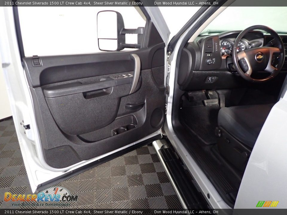 2011 Chevrolet Silverado 1500 LT Crew Cab 4x4 Sheer Silver Metallic / Ebony Photo #16