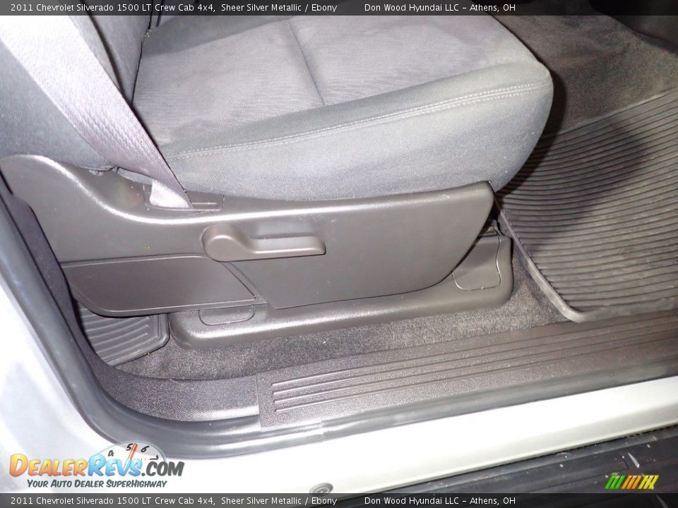 2011 Chevrolet Silverado 1500 LT Crew Cab 4x4 Sheer Silver Metallic / Ebony Photo #24