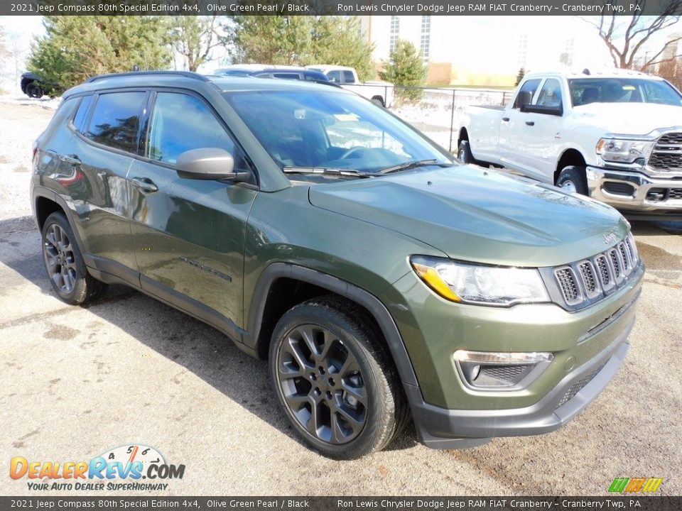 Front 3/4 View of 2021 Jeep Compass 80th Special Edition 4x4 Photo #3