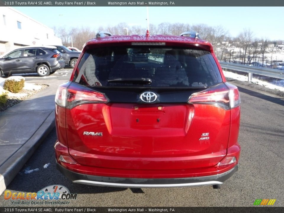 2018 Toyota RAV4 SE AWD Ruby Flare Pearl / Black Photo #14