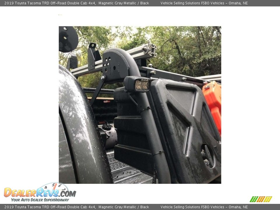2019 Toyota Tacoma TRD Off-Road Double Cab 4x4 Magnetic Gray Metallic / Black Photo #19