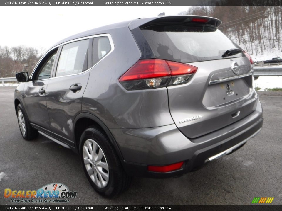 2017 Nissan Rogue S AWD Gun Metallic / Charcoal Photo #11