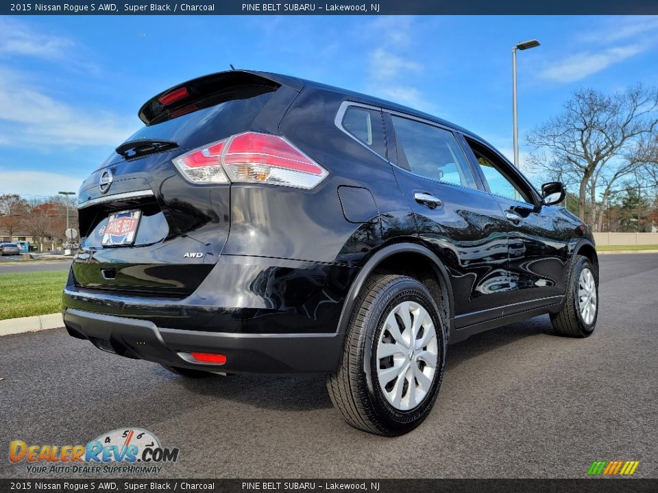 2015 Nissan Rogue S AWD Super Black / Charcoal Photo #18