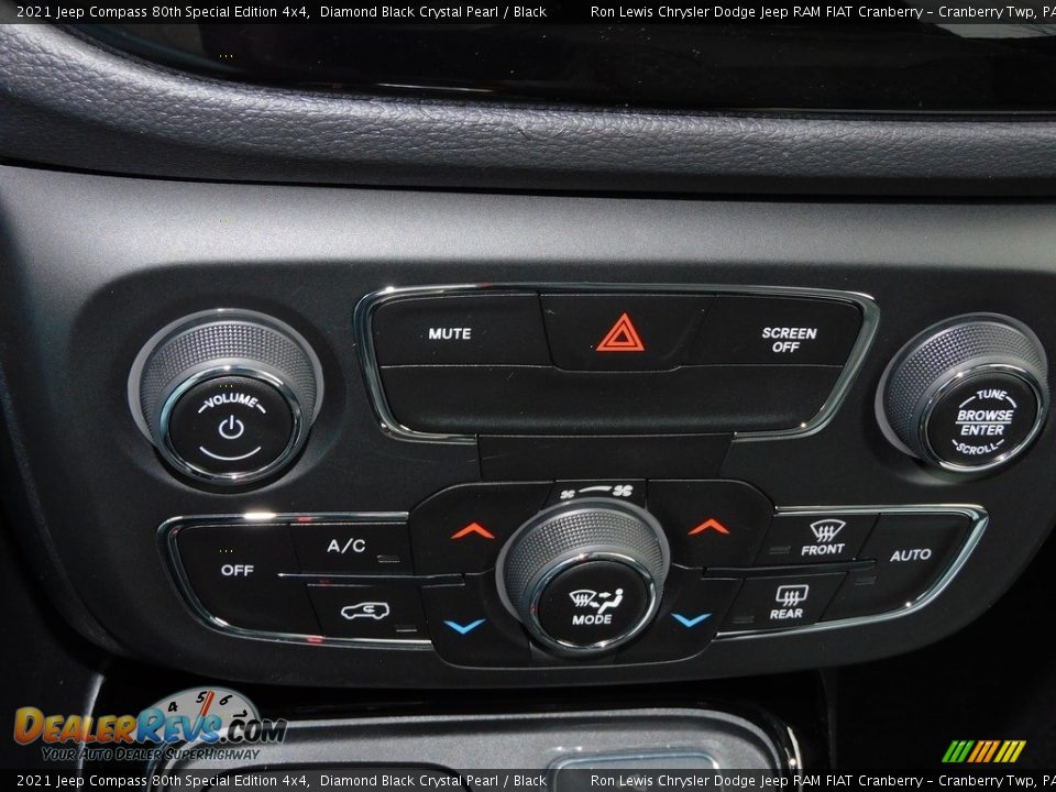 Controls of 2021 Jeep Compass 80th Special Edition 4x4 Photo #19