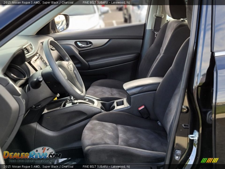2015 Nissan Rogue S AWD Super Black / Charcoal Photo #34